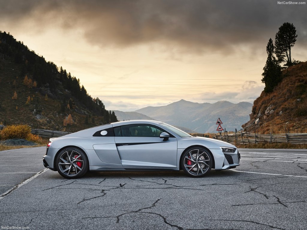 Audi R8 5.2 FSI V10 RWD
